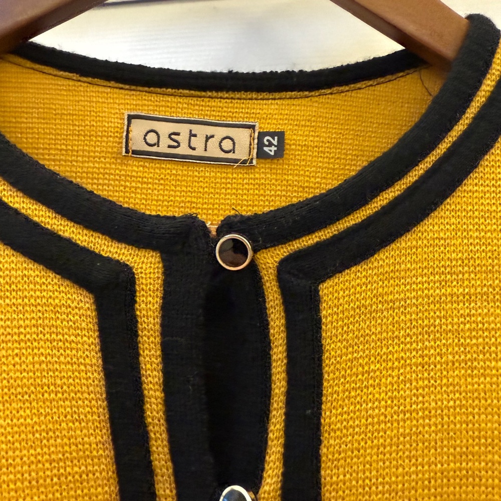 ASTRA sweater-jacket - Picture 8 of 8